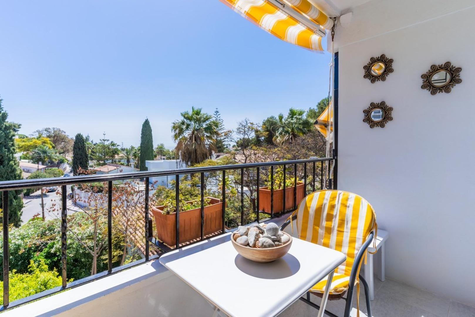 Guestready - Chasing The Sun In Malaga Apartment Marbella Exterior photo